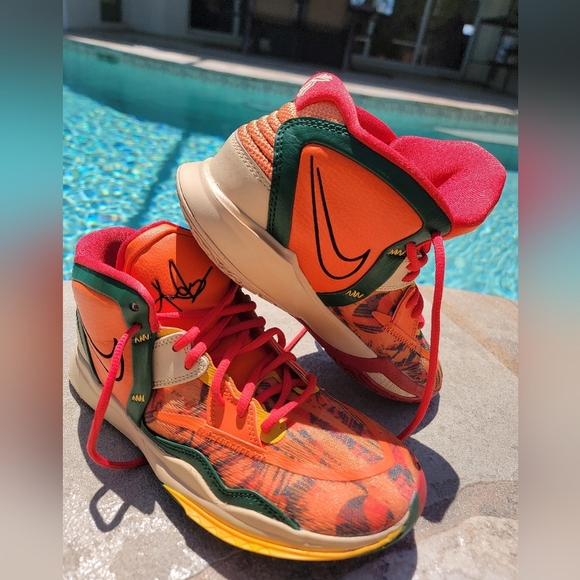 Nike Kyrie Infinity 1 World 1 People Size 6.5Y US Boys Gradeachool Size - Picture 7 of 11
